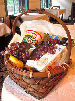 Lodging Ads Ons 4 BskOccasion263 St. Francis Inn St. Augustine Bed and Breakfast