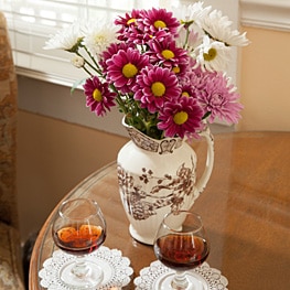 Guest Amenities 9 sherryFlowers263 St. Francis Inn St. Augustine Bed and Breakfast