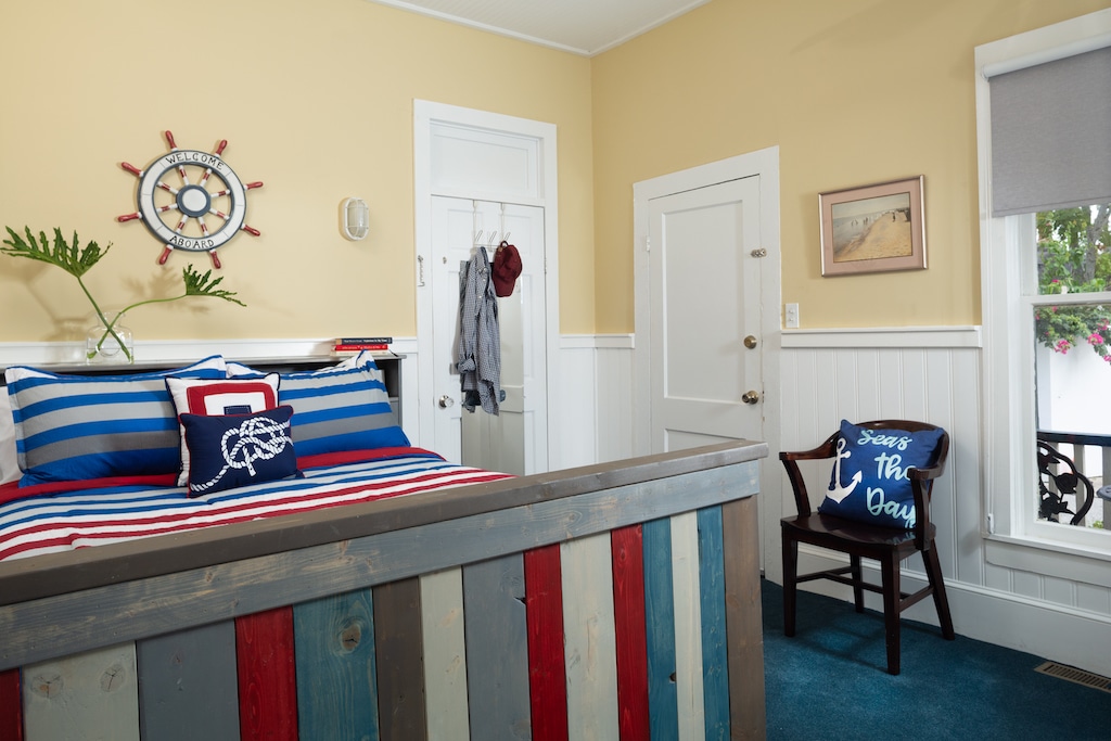 Tour the Old Churches in St. Augustine near our B&B. Photo of a room at the St. Francis Inn