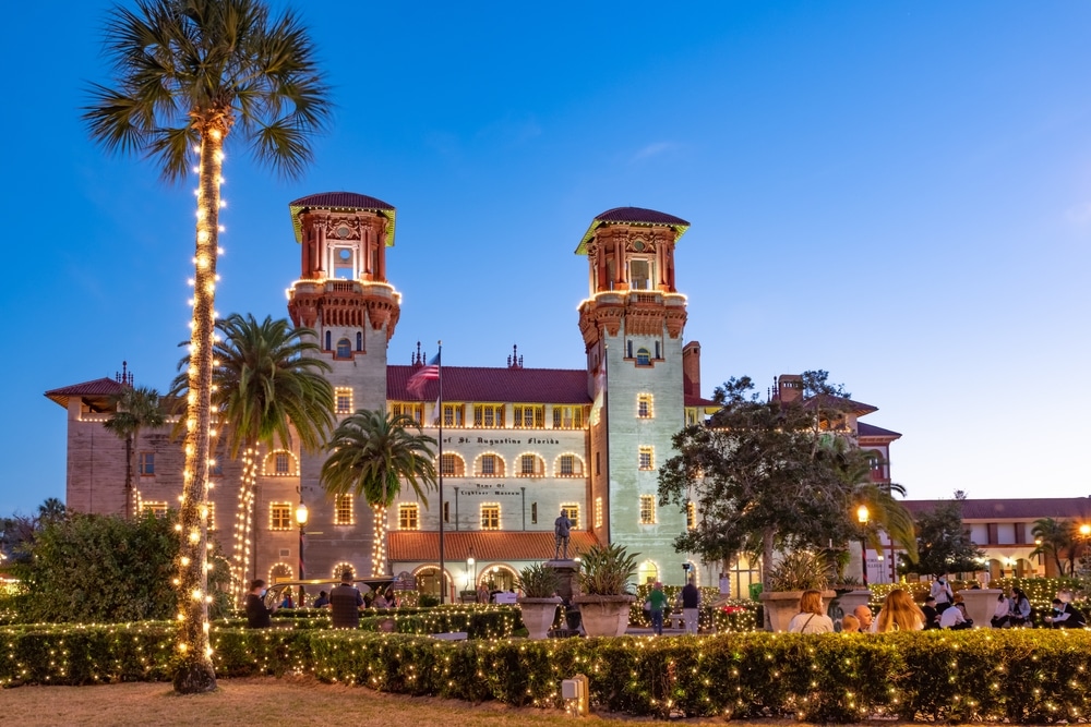 Downtown St. Augustine: BEST Nights Of Lights 2023/2024