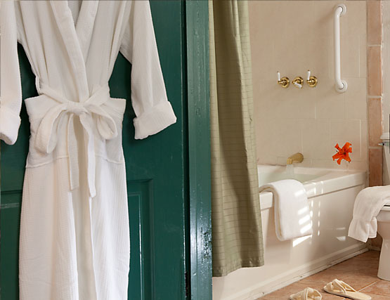 Elizabeth's Suite bathroom